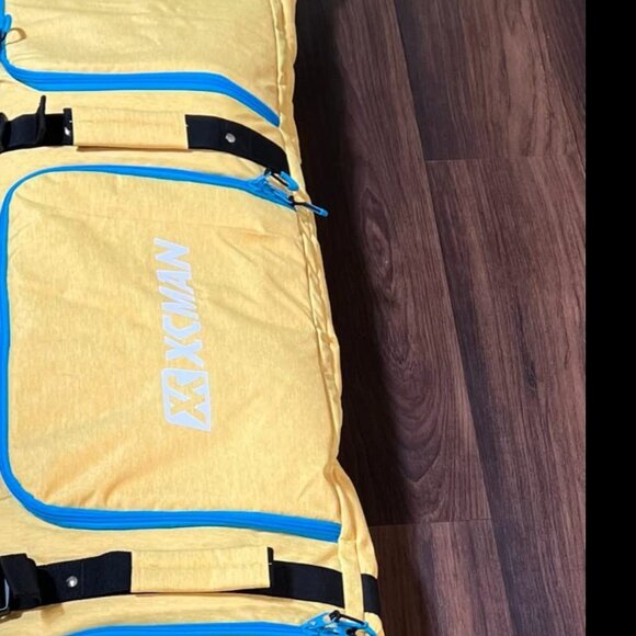 Padded Yellow Snowboard Bag - Picture 5 of 10